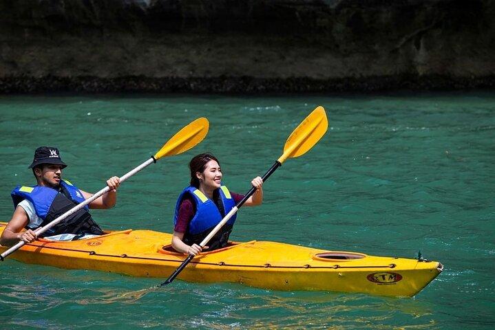 From Hanoi: Private Halong Bay Day Trip with Cave & Island