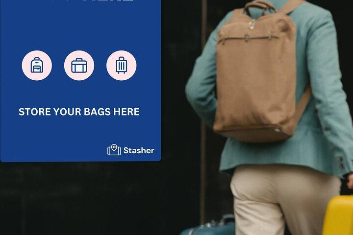 New York: Luggage Storage in Empire State Building