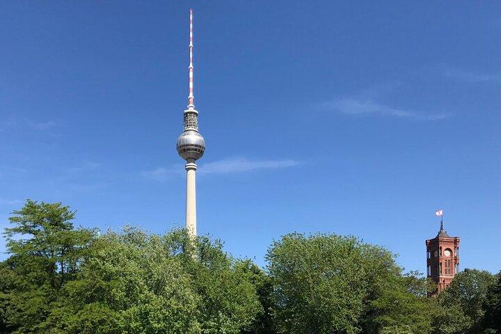 All-day Berlin Private Tour with Expert Guide