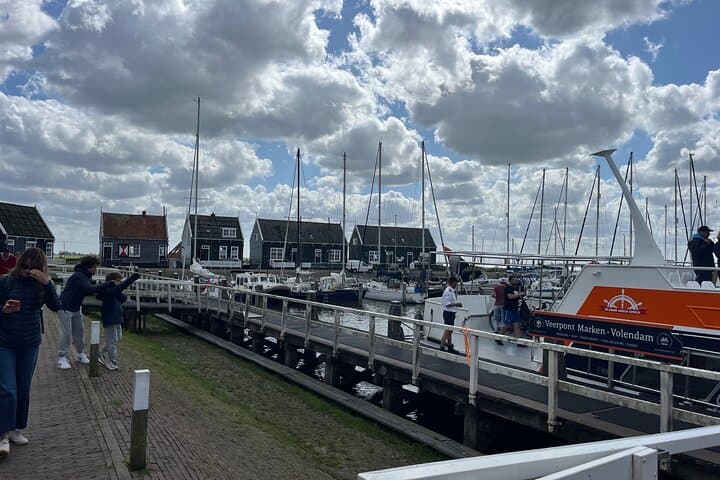 Private half day tour from Amsterdam to Edam Volendam and Marken