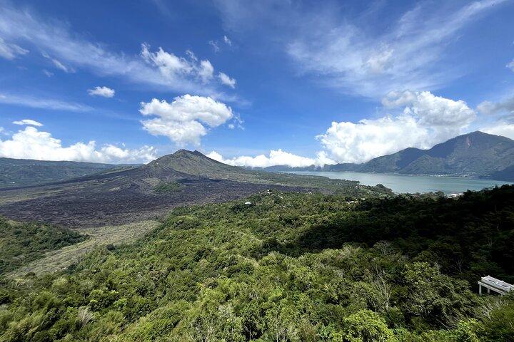 Bali Natural Downhill Cycling Tour: Volcano, Rice Fields & Meals
