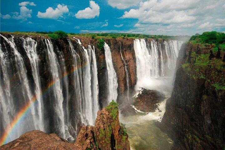 Zimbabwe & Zambia: Private Guided Tour of the Falls