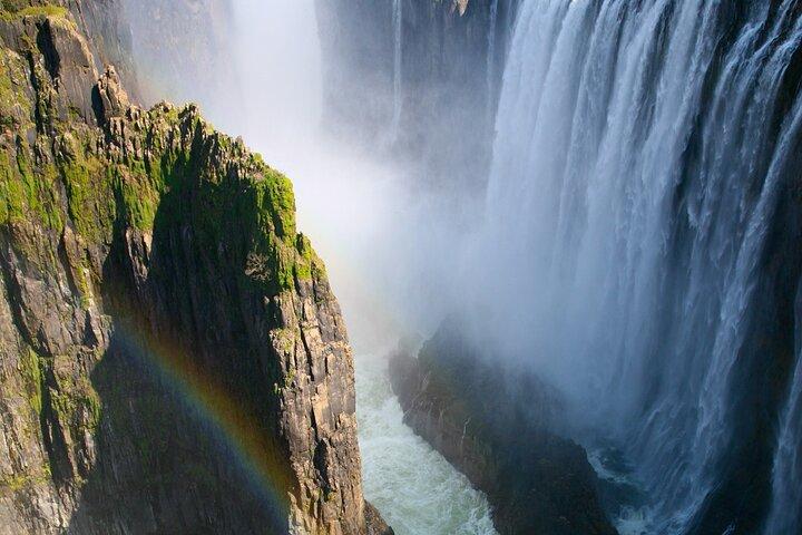 Zimbabwe & Zambia: Private Guided Tour of the Falls