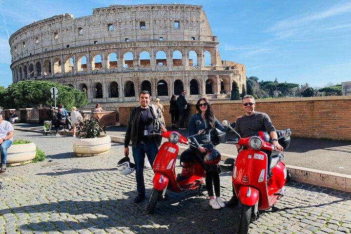 Self-Drive Vespa Tour in Rome - Small Group with Francesco