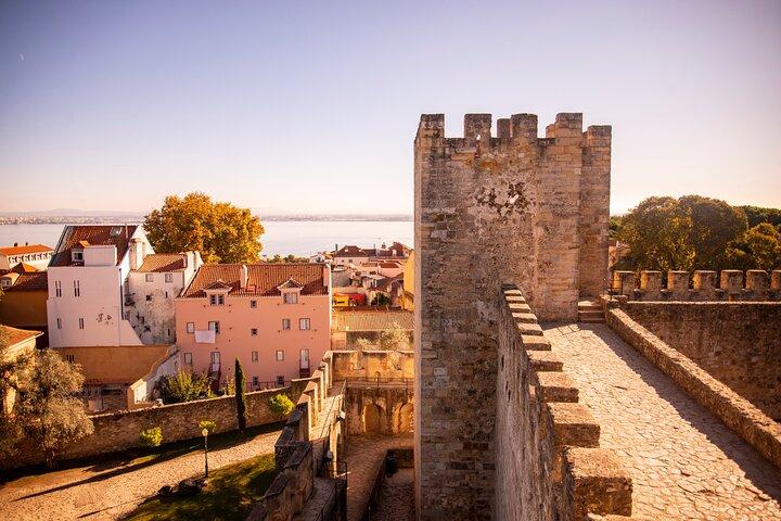 Lisbon Royal Views Small Group Tour with St George Castle Entry