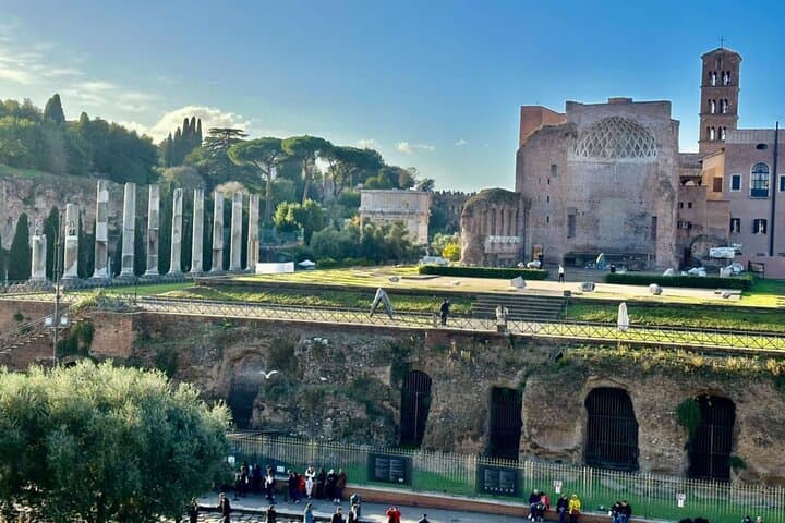 Colosseum Arena with Digital Audio & Forum, Palatine, Super Sites