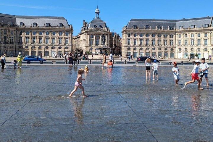 Classic Bordeaux: France’s Most Elegant City Audio Guide