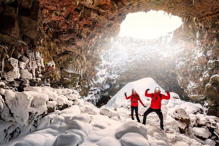 Lava Tunnel Tour Including Transfers from Reykjavik