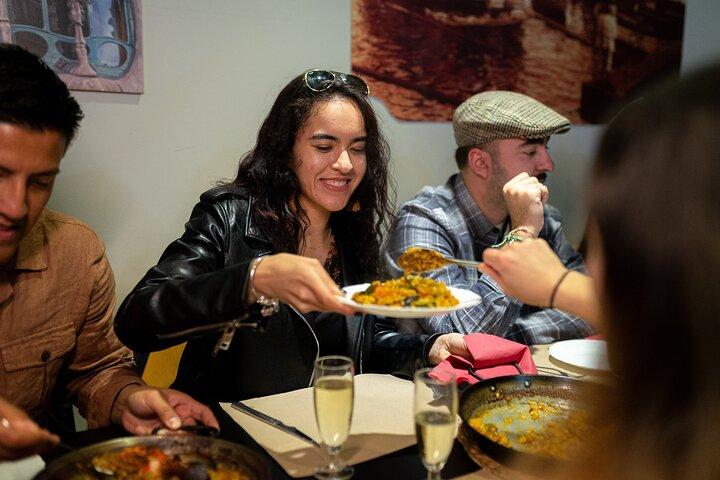 Barcelona Tapas Food Walking Tour with Wine in El Born