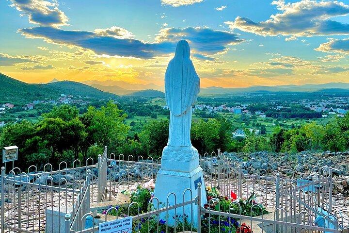 Dubrovnik: Private Tour to Međugorje & Kravice Waterfalls