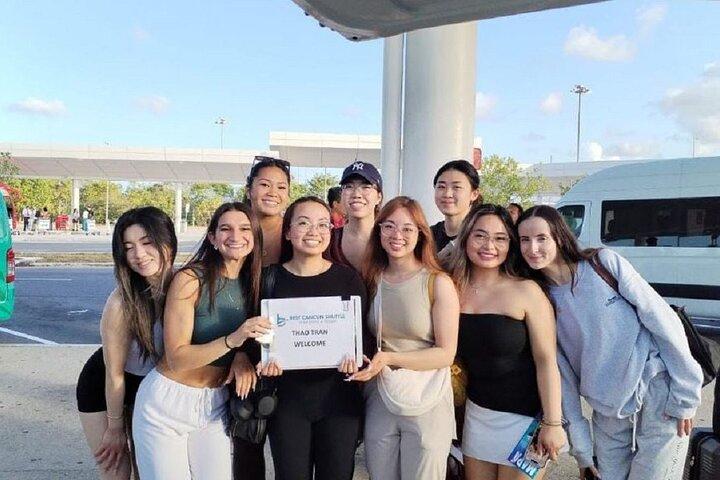 Cancun Airport Private Transfers to Cancun 10 Miles