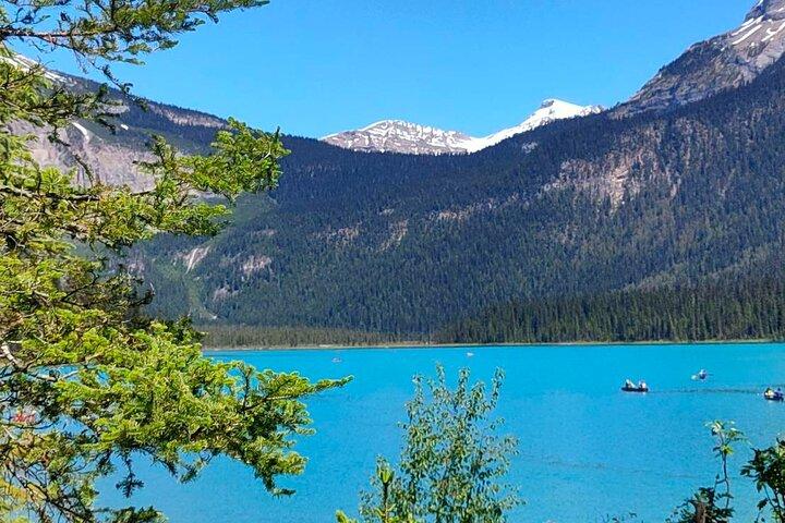 Lake Louise, Emerald Lake/ Moraine Lake Half Day Tour