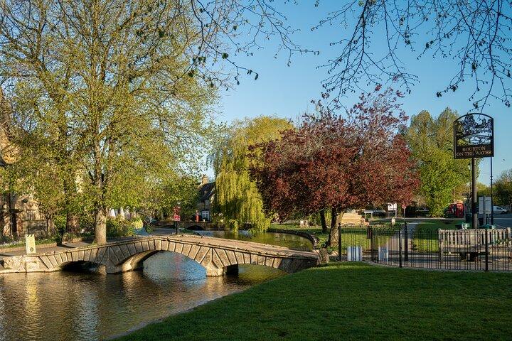 Stonehenge, Bath, Cotswolds, Stratford, Oxford: Luxury 3 Day Tour