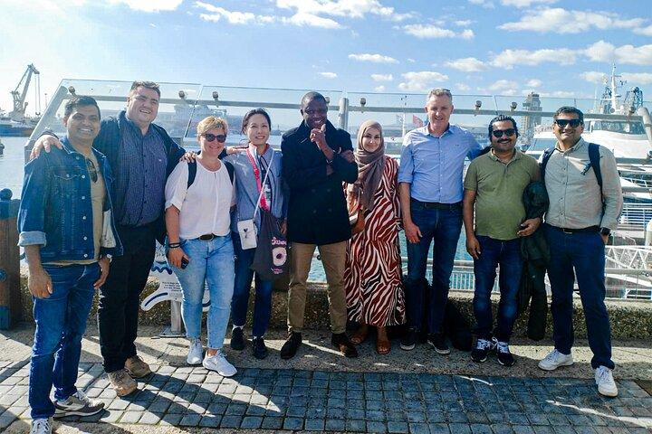 Robben Island, Kirstenbosch Gardens and Groot Constantia Tour