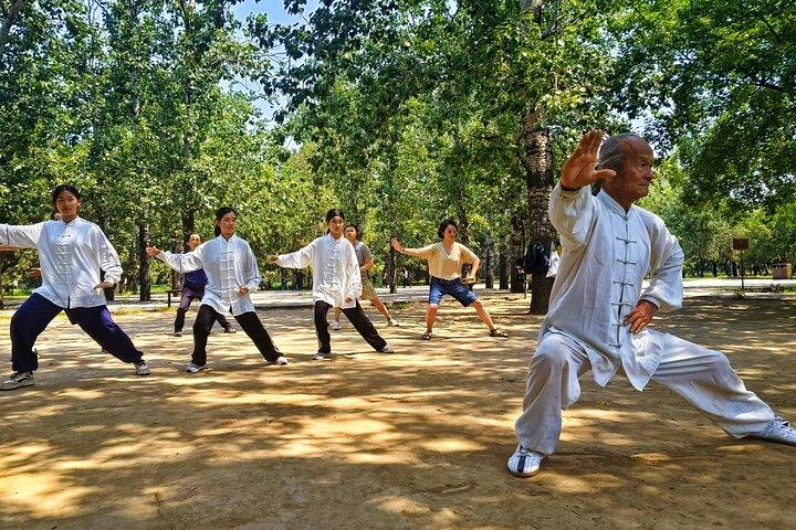 Beijing Tai Chi and Tea Ceremony Experience