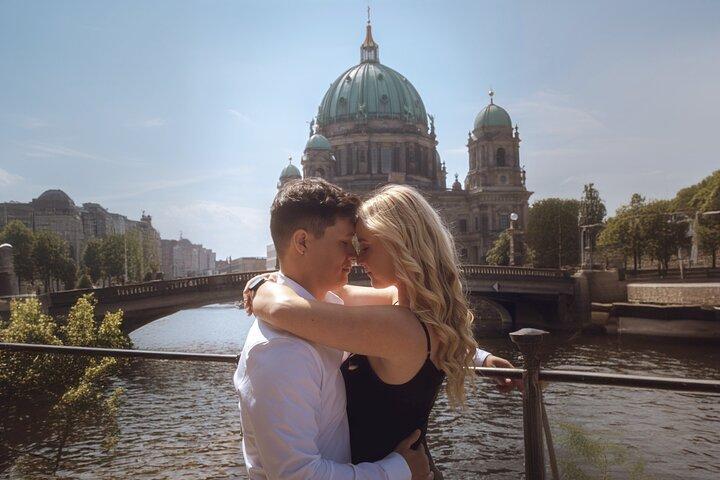 Romantic Couple Photoshoot in the Heart of Berlin