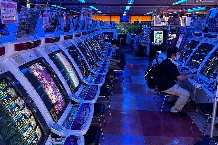 Private Akihabara Retro Tokyo Anime Game Maid Cafe Tour w/ pickup