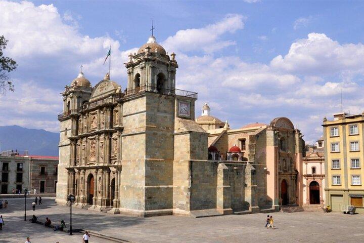Private Historic City Tour + Street Food of Oaxaca - Best Rated