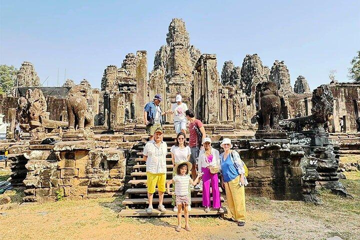 Full-Day Angkor Wat Sunrise and Sunset Private Tour