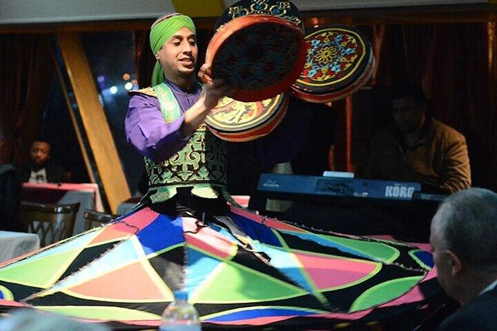 Luxury Nile Pharaoh Dinner Cruise with Buffet, Live Show