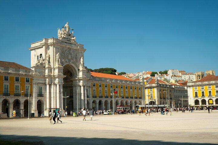 Hidden Lisbon Private Half-Day Tour: Authentic City Experience