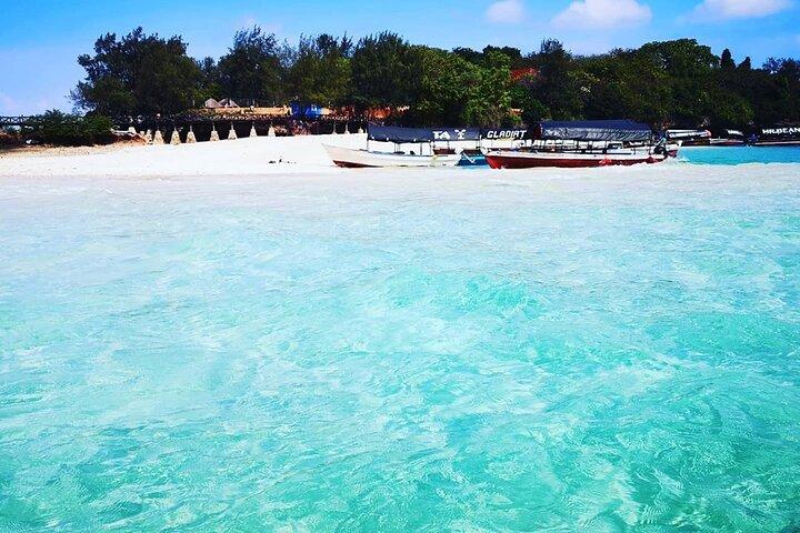 Private Tour to Prison Island, Nakupenda Sand Bank and Stone Town