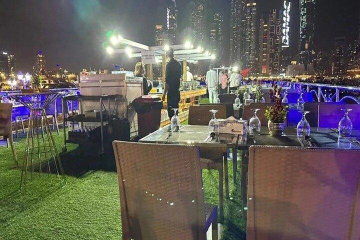 Dhow Cruise Dinner in Dubai Marina with Live Entertainment