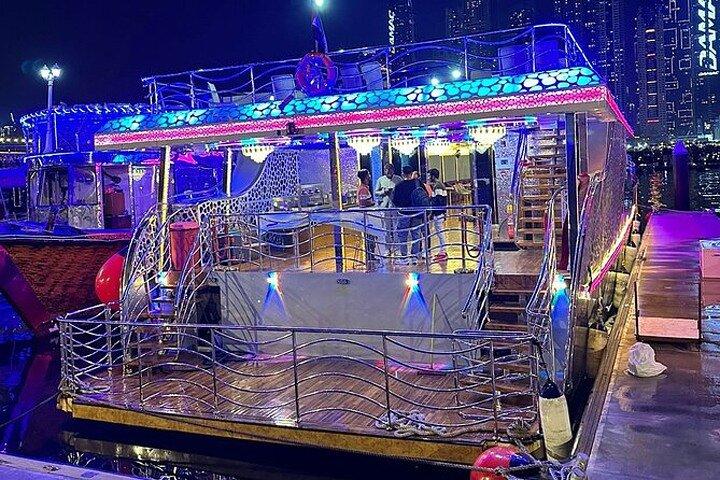 Dhow Cruise Dinner in Dubai Marina with Live Entertainment