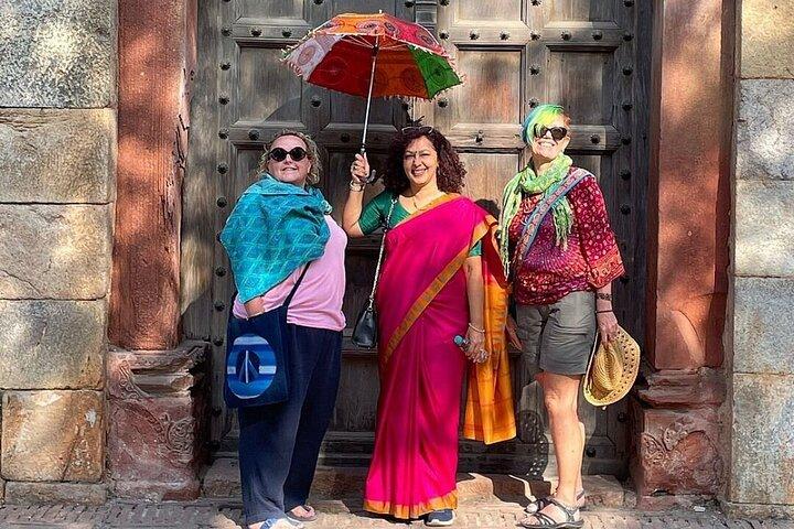 Jaipur Private Shopping Tour with Pickup