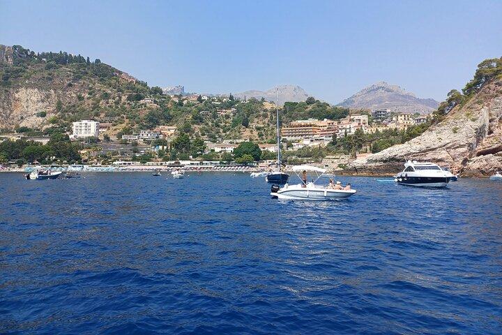 Messina Tour Taormina, Isola Bella beach with cannoli or granita