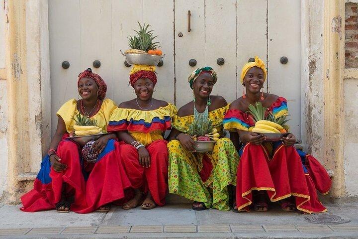 FLAVORS OF CARTAGENA STREET FOOD TOUR with MOUTHWATERING TASTINGS