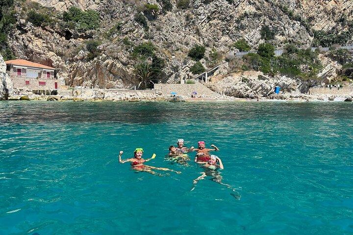 Boat tour guided from Nice to Monaco with snorkeling
