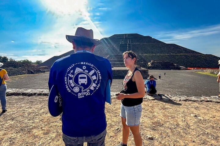 Teotihuacan & Guadalupe Shrine + Xochimilco, Coyoacán & Frida Kahlo Combo Tour