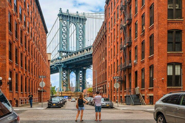 Brooklyn, Manhattan, & DUMBO Tour by Open-top Bus with Guide