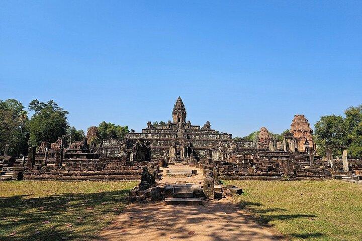 East Corner of Siem Reap - Roluos Group & Countryside