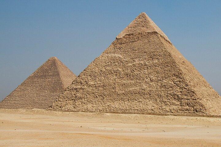Pyramids, Sphinx, Memphis, and Sakkara Day Tour