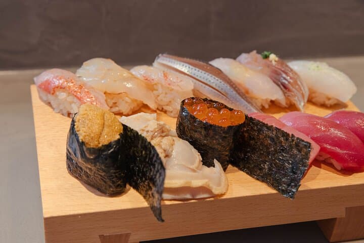 Sushi Making & Sake Tasting at a Michelin-Listed Hidden Gem