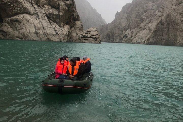 Tour to Kel Suu Lake Visit Paradise of Kyrgyzstan