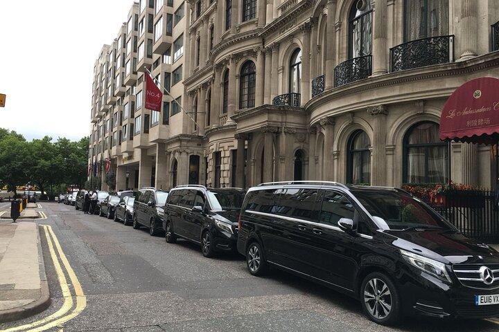Gatwick Airport To Oxford Private Transfer