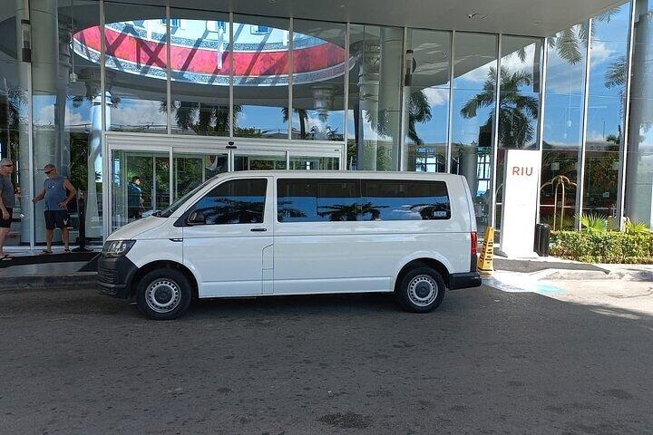 Round Trip Private Transfer from Cancun Airport - Playa de Carmen