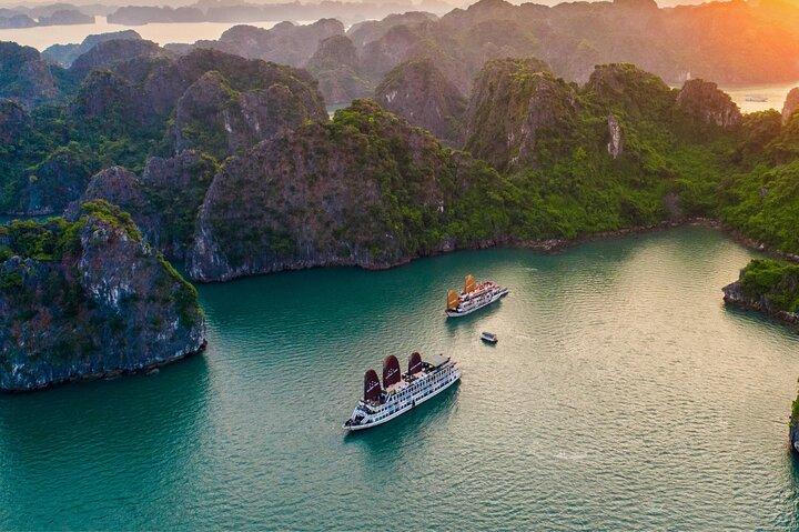 3 Day Halong Bay Voyage