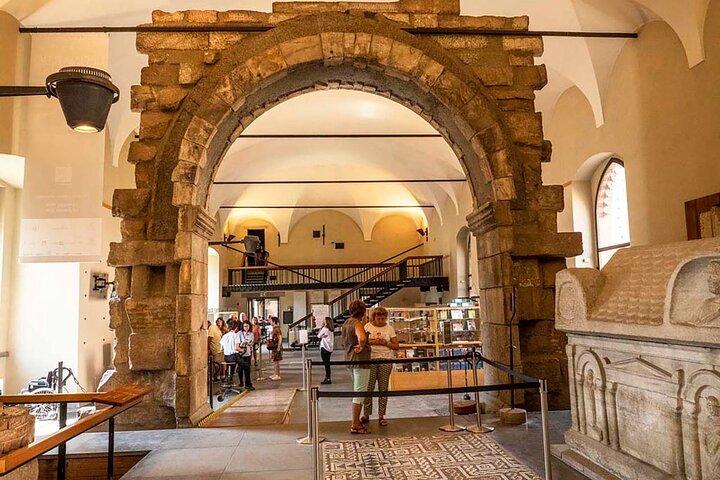 Explore Sforza Castle and Pietà Tour + eBook