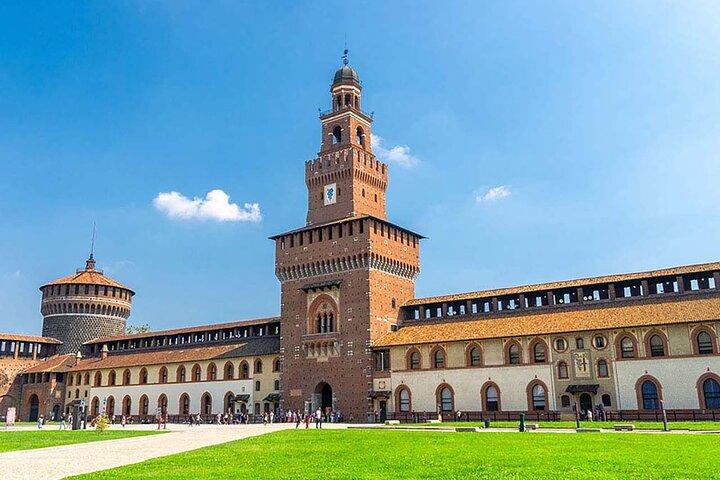 Explore Sforza Castle and Pietà Tour + eBook