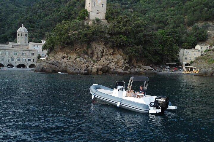 Daily and Sunset Tour Exursion boat from Genoa to Portofino