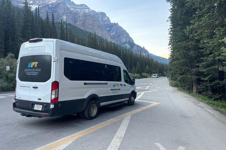 Moraine Lake And Lake Louise Tour from Banff