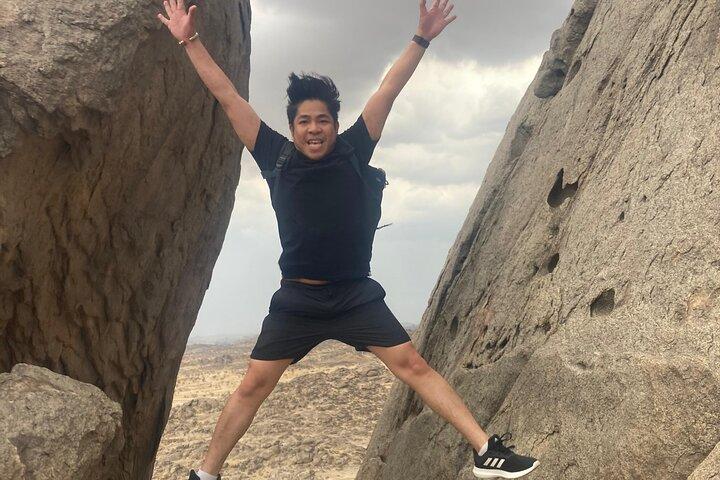 Moon Mountain Hike from Jeddah City