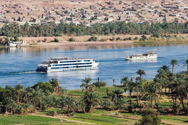 6 Days and 5 Nights Cairo and Alexandria Tour with Accommodation