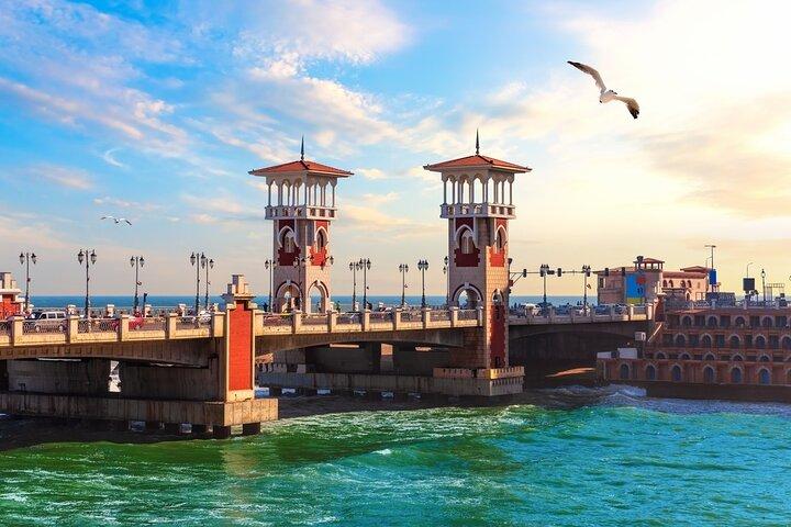 6 Days and 5 Nights Cairo and Alexandria Tour with Accommodation