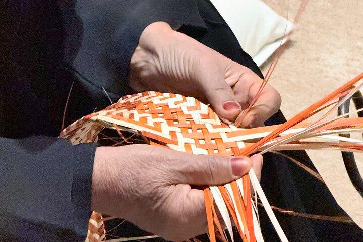 Private Guided Tour of Qasr Al-Hosn and House of Artisans