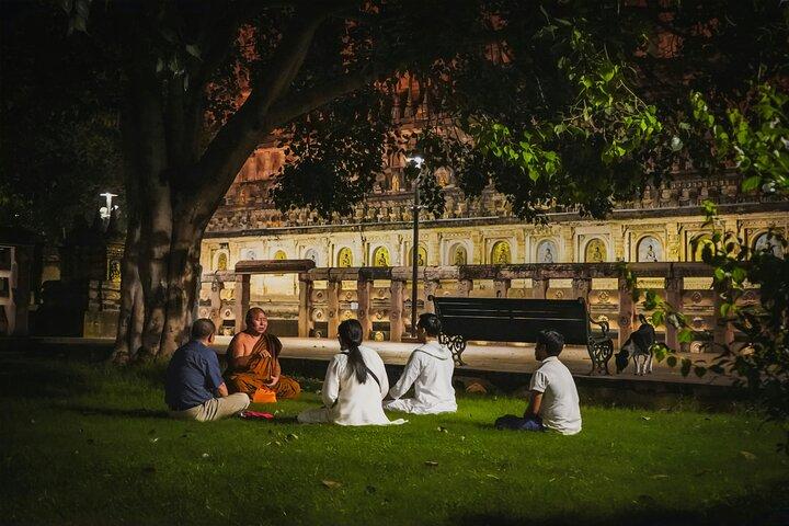 Full-Day Private Bodh Gaya Spirituality Tour from Varanasi